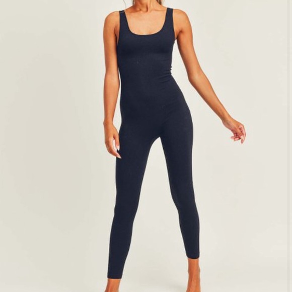 NEW Ribbed Seamless Sleeveless Jumpsuit S M L - Picture 5 of 7